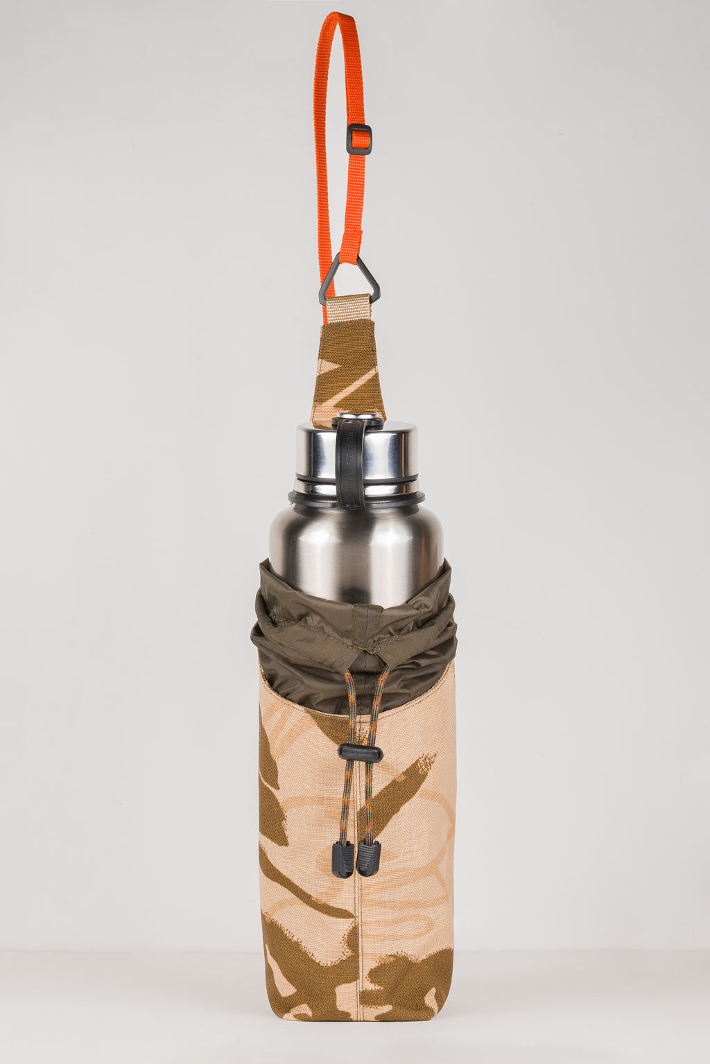 Lucio bottle sling — Bahrain camo