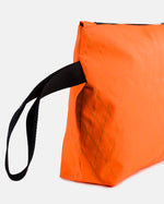 Dalton wash bag — orange