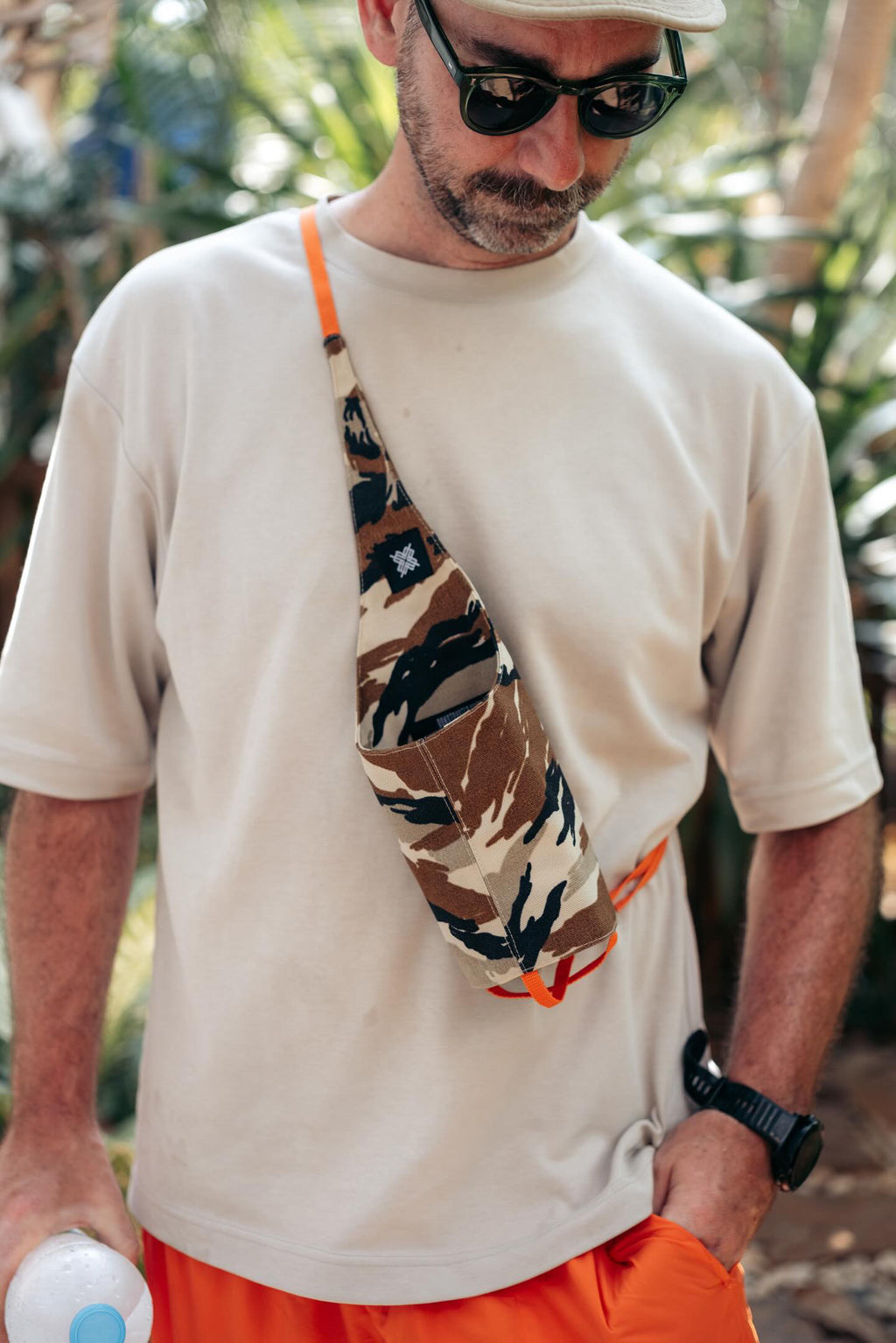 Marlon bottle sling — Abu Dhabi camo