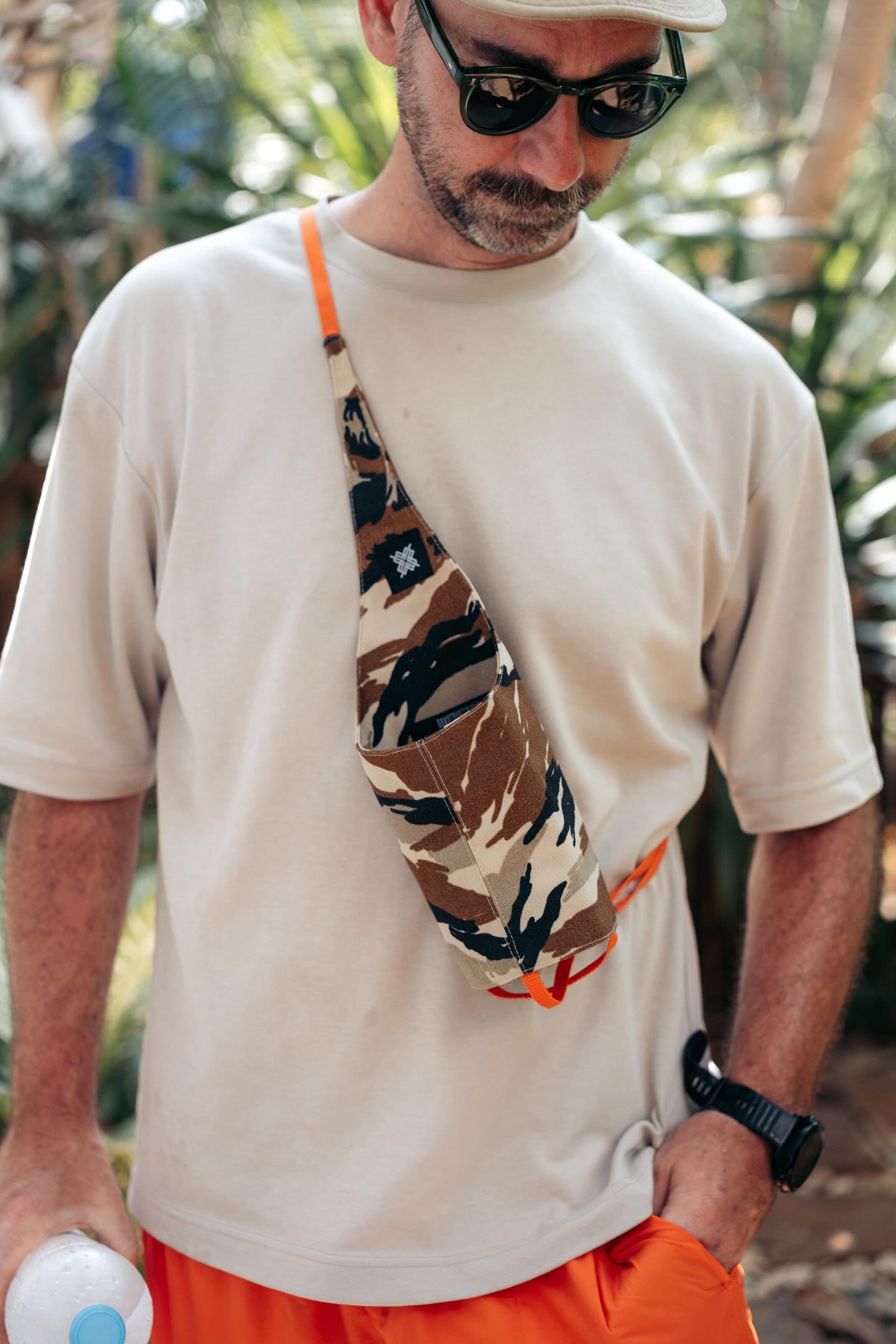 Marlon bottle sling — Abu Dhabi camo