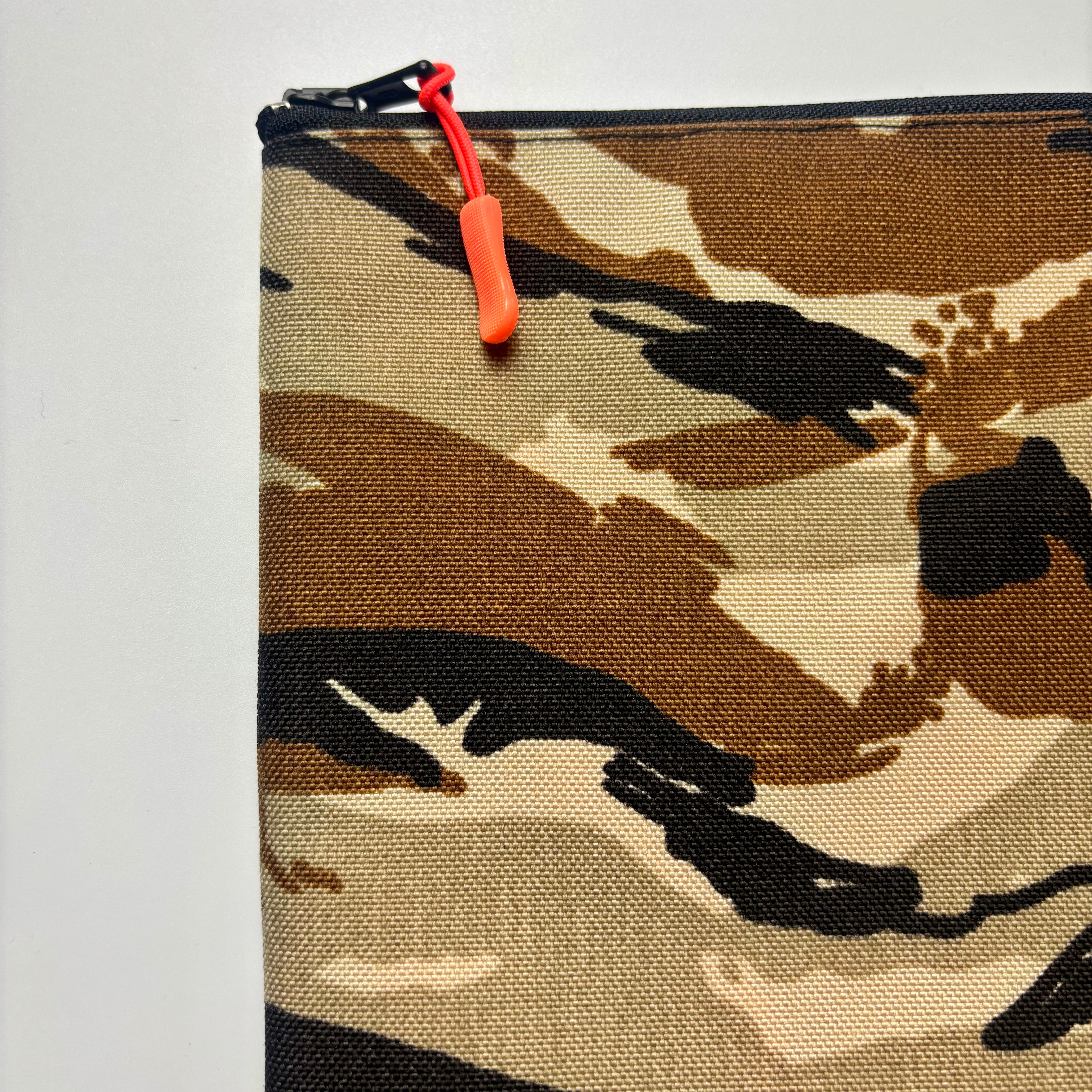 Puzo pouch — Dubai camo