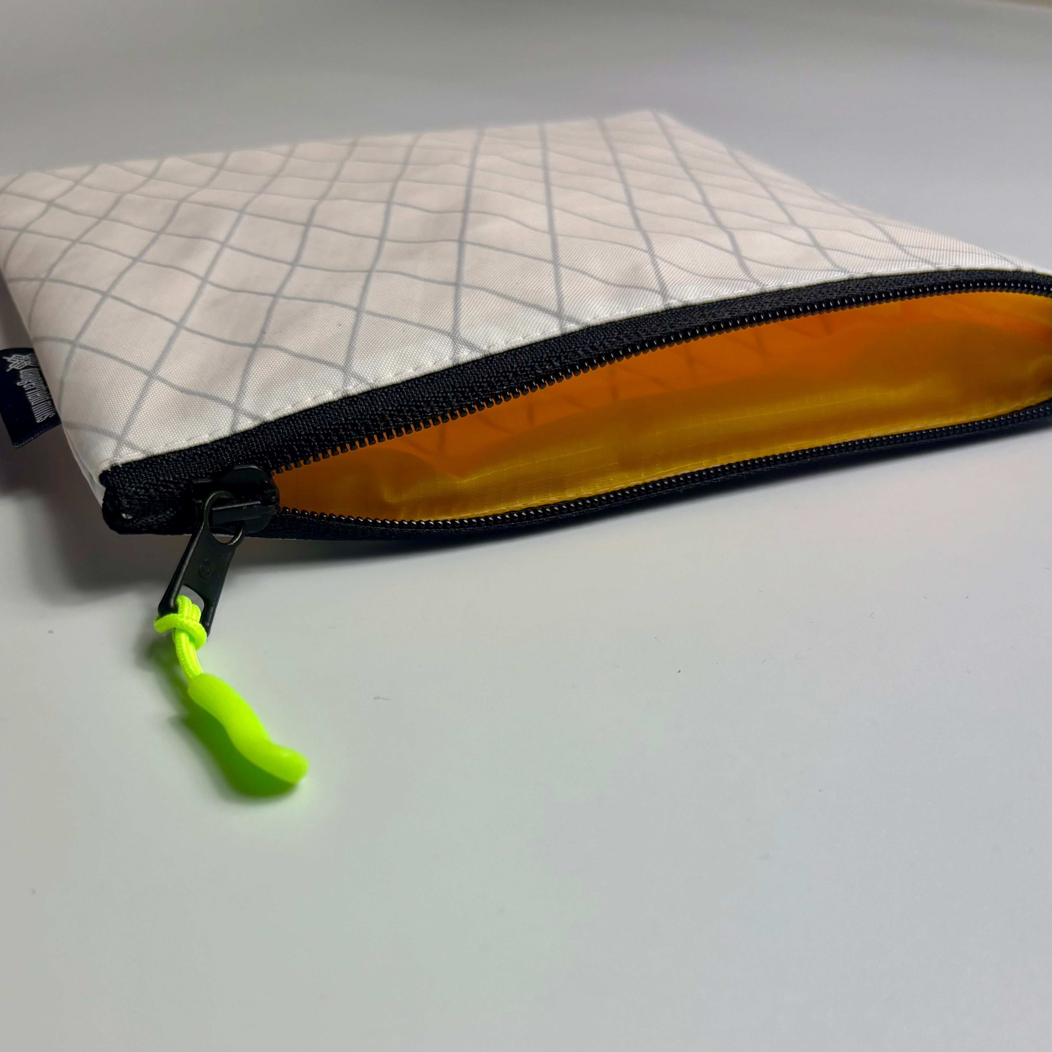 Puzo pouch — white X-Pac®