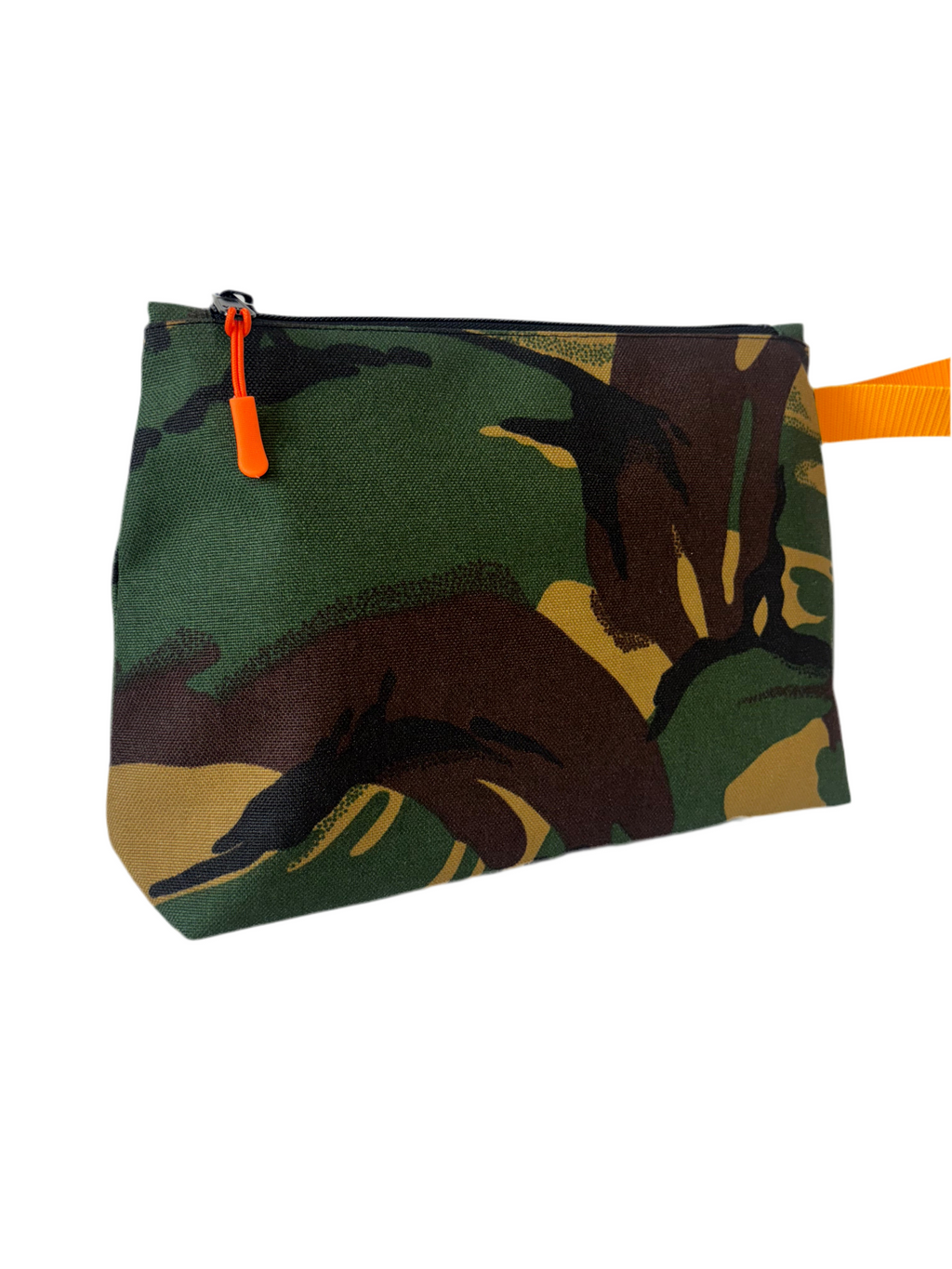 Dalton wash bag — woodland camo