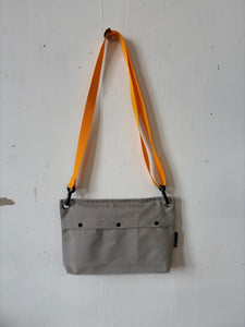 Kubrick crossbody — stone