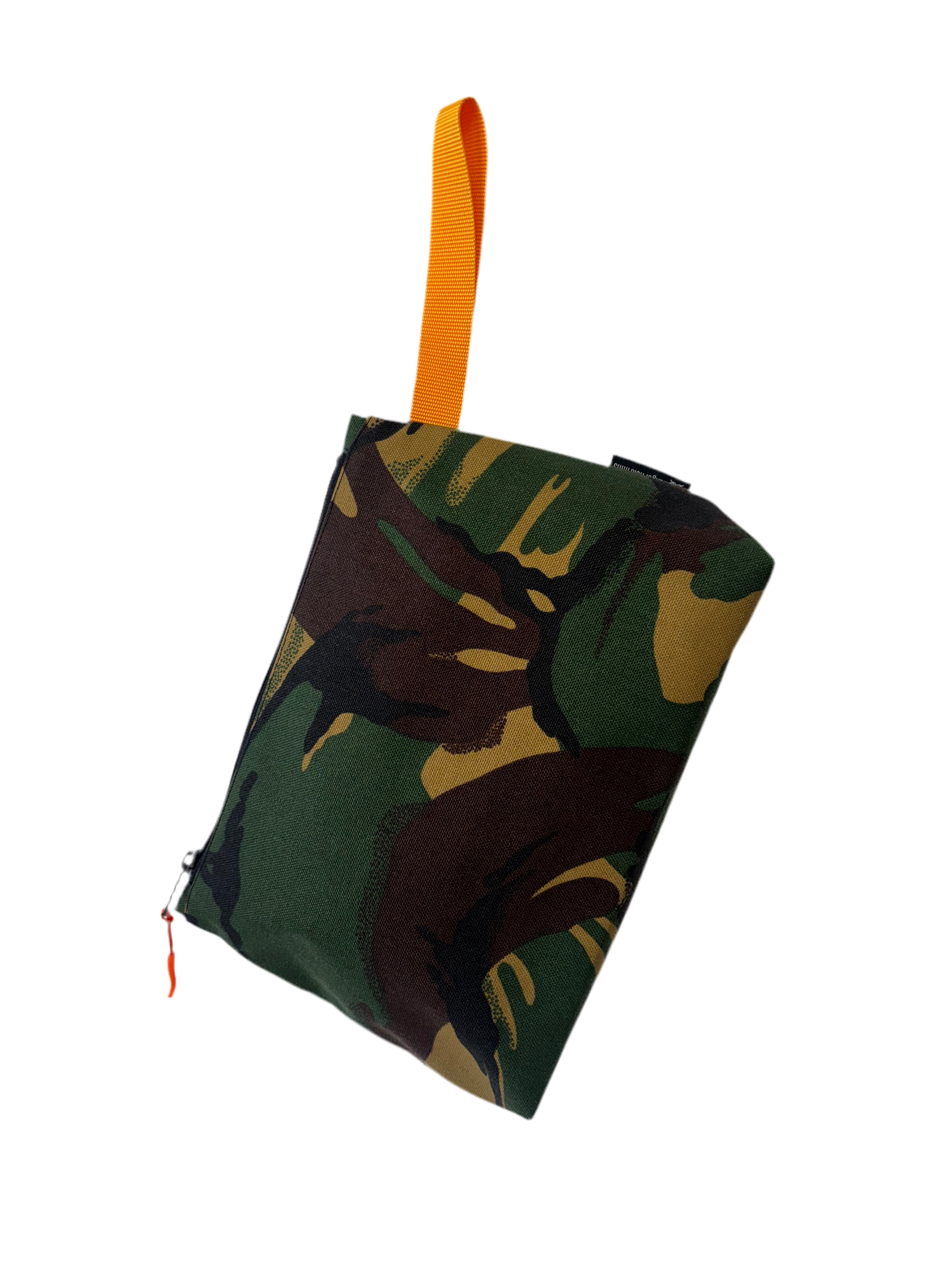 Dalton wash bag — woodland camo