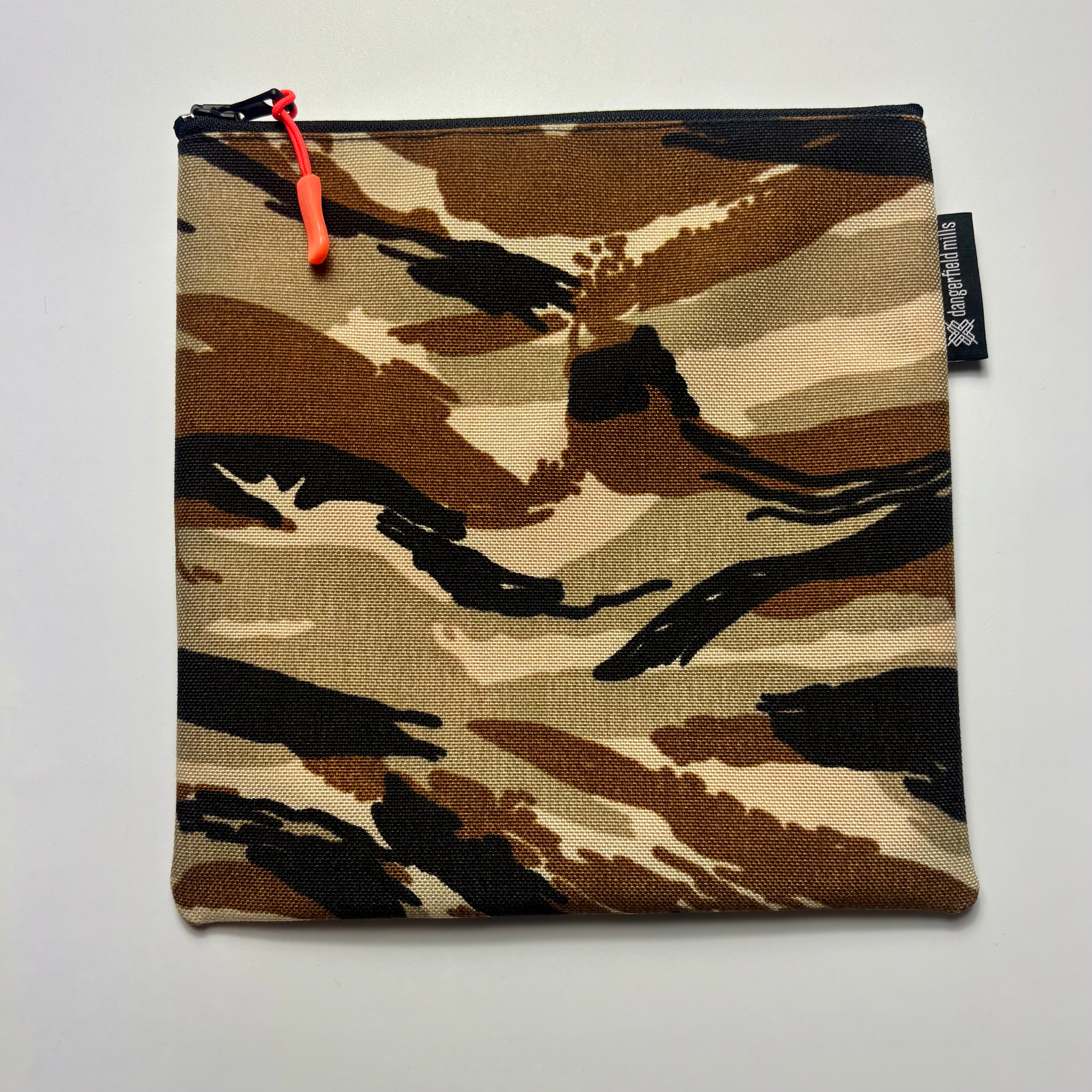 Puzo pouch — Dubai camo