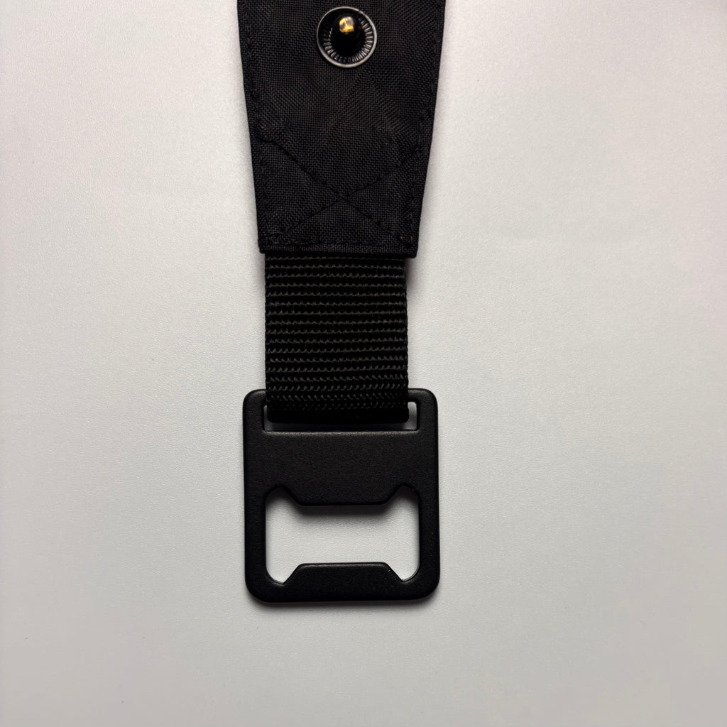 Hopper bottle opener - black x-pac®