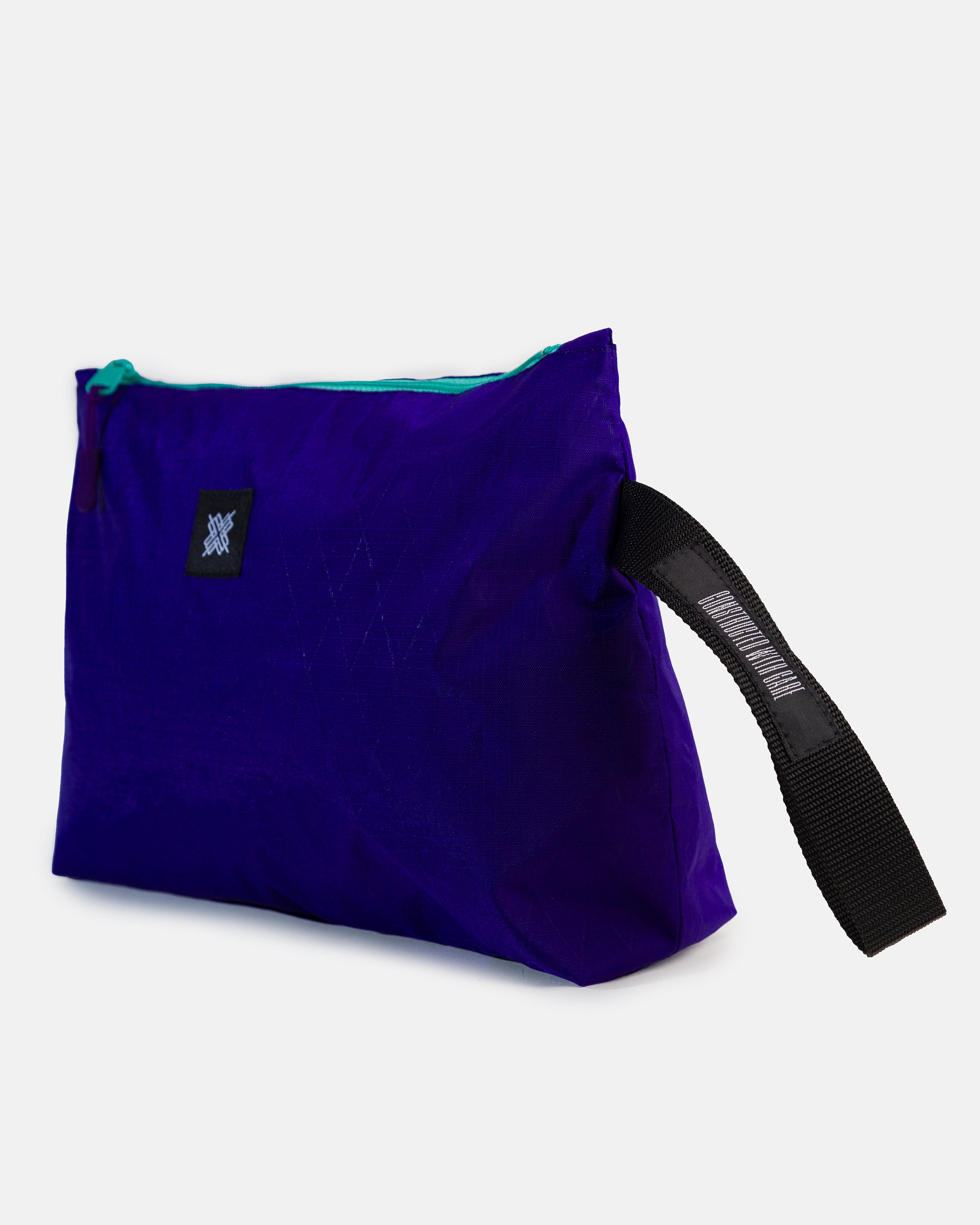 Dalton wash bag — purple