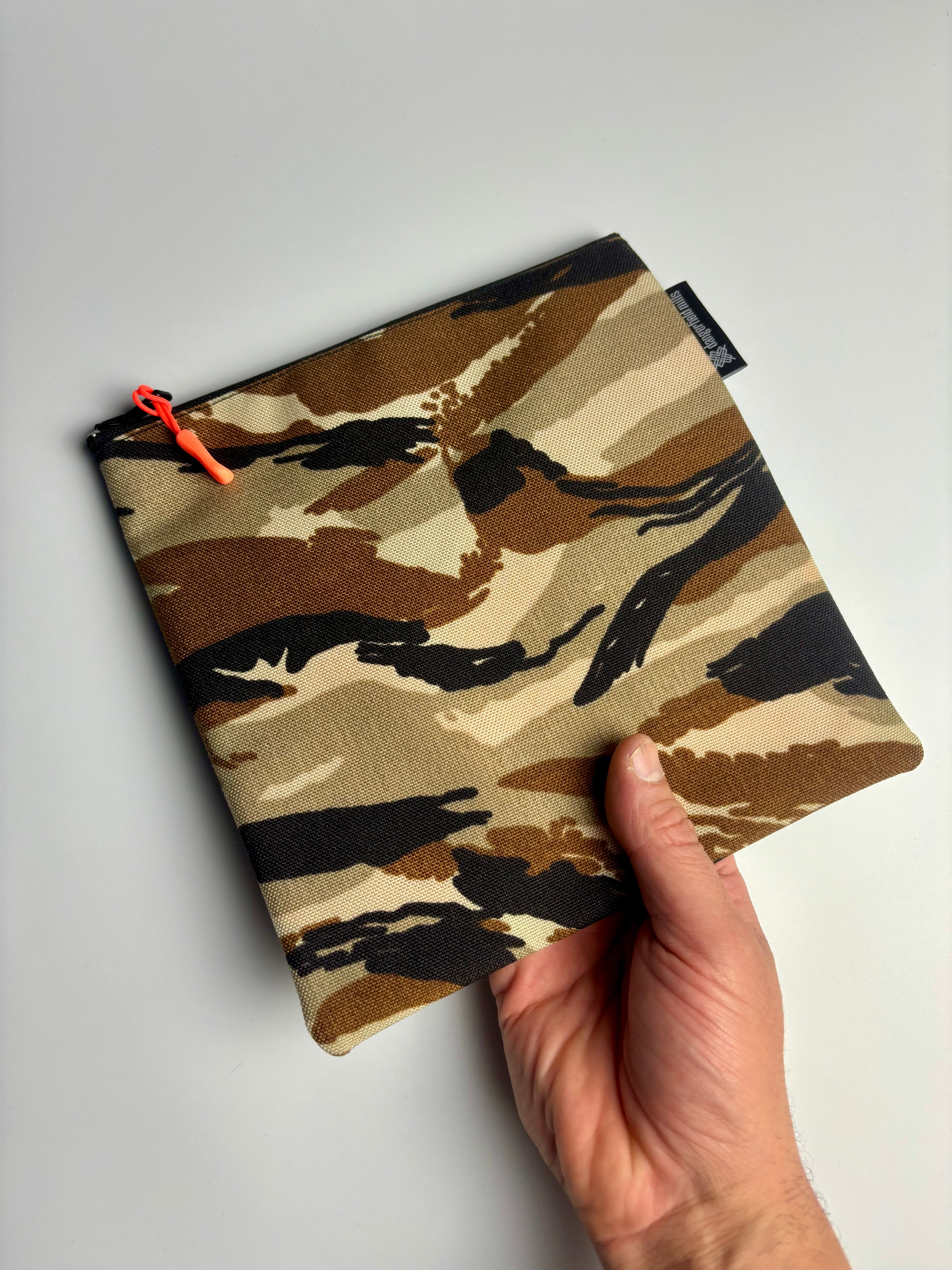 Puzo pouch — Dubai camo