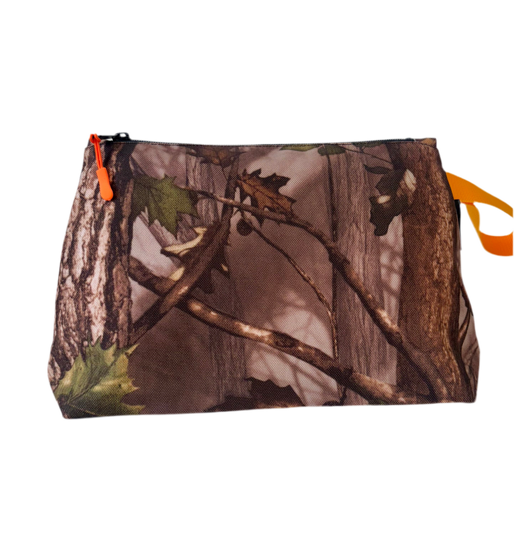 Dalton wash bag — leaf camo
