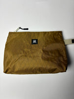 Dalton wash bag — dijon