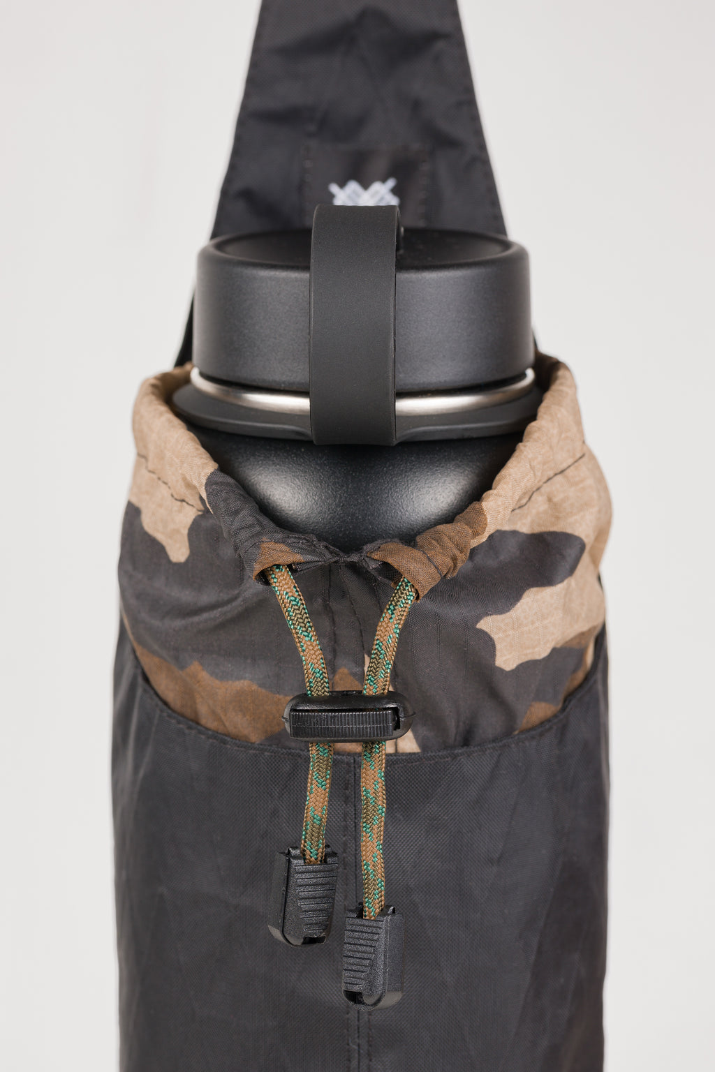 Lucio bottle sling — black X-Pac®
