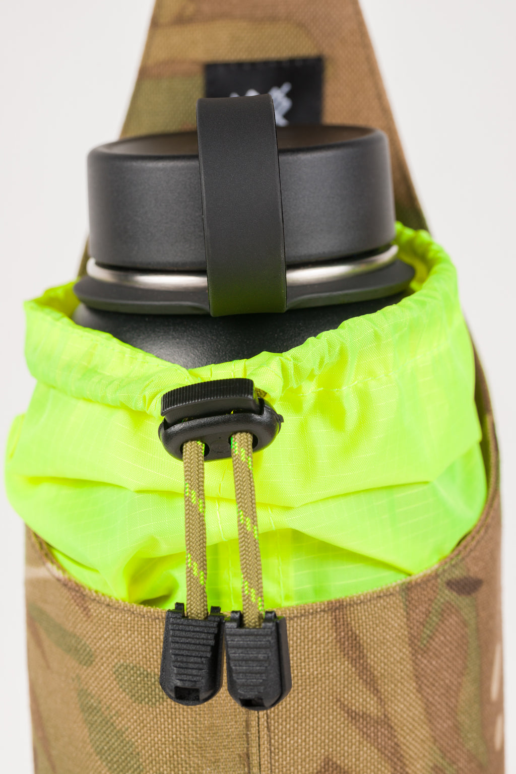 Lucio bottle sling — Multicam