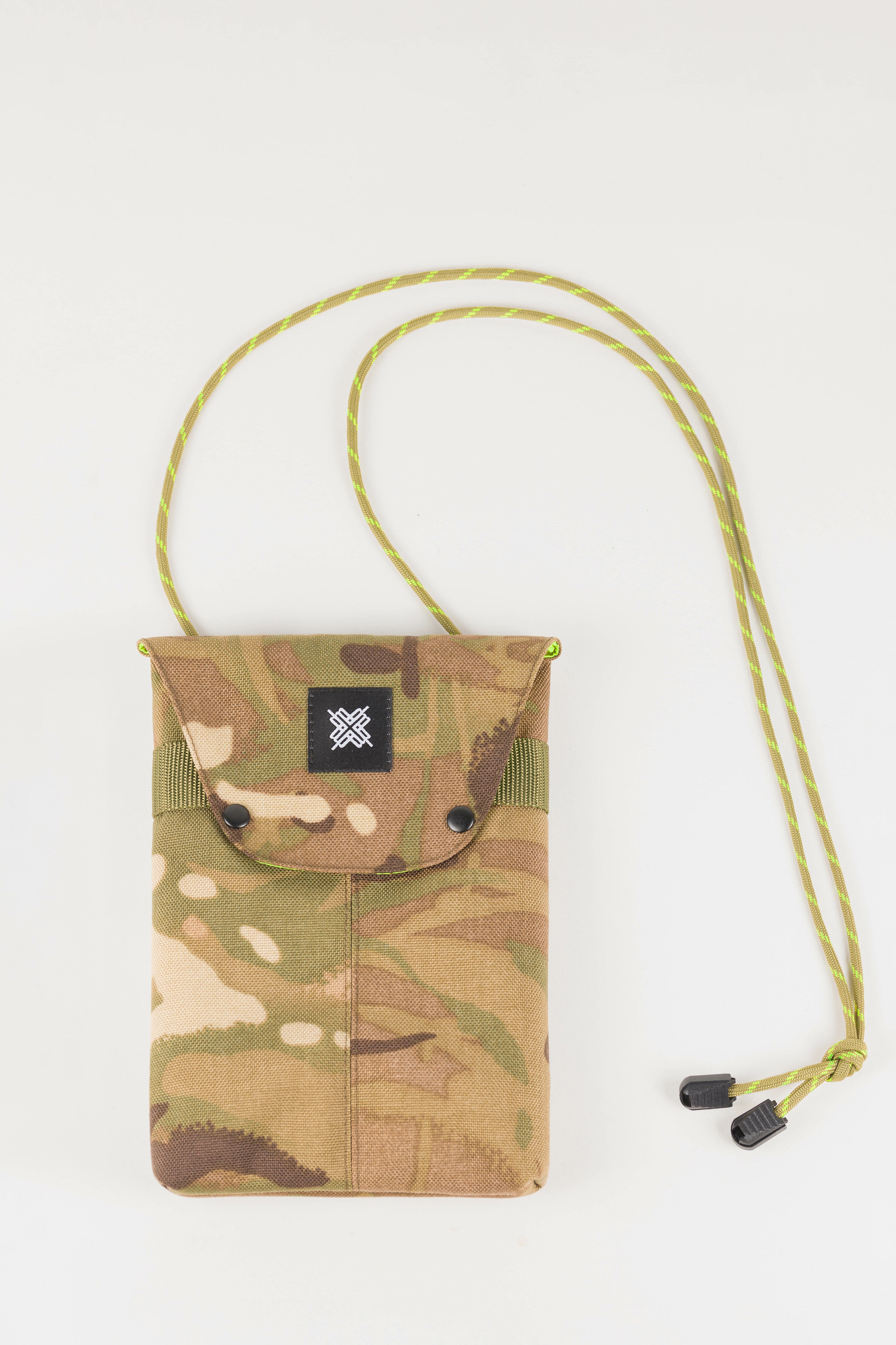 Franco crossbody pouch — Multicam